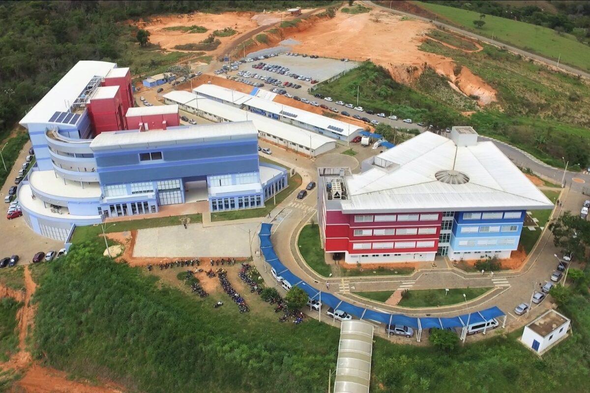Campus da Universidade Federal de Itajubá (UNIFEI), em Itabira, referência em ensino, pesquisa, inovação e empreendedorismo para estudantes do Médio Piracicaba.