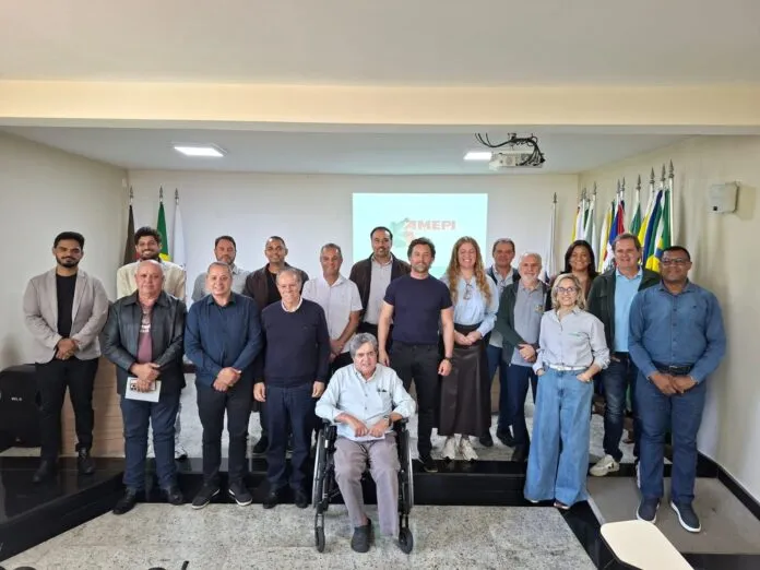Obras da BR-381 em João Monlevade e reunião de prefeitos do Médio Piracicaba sobre os projetos da Nova 381.