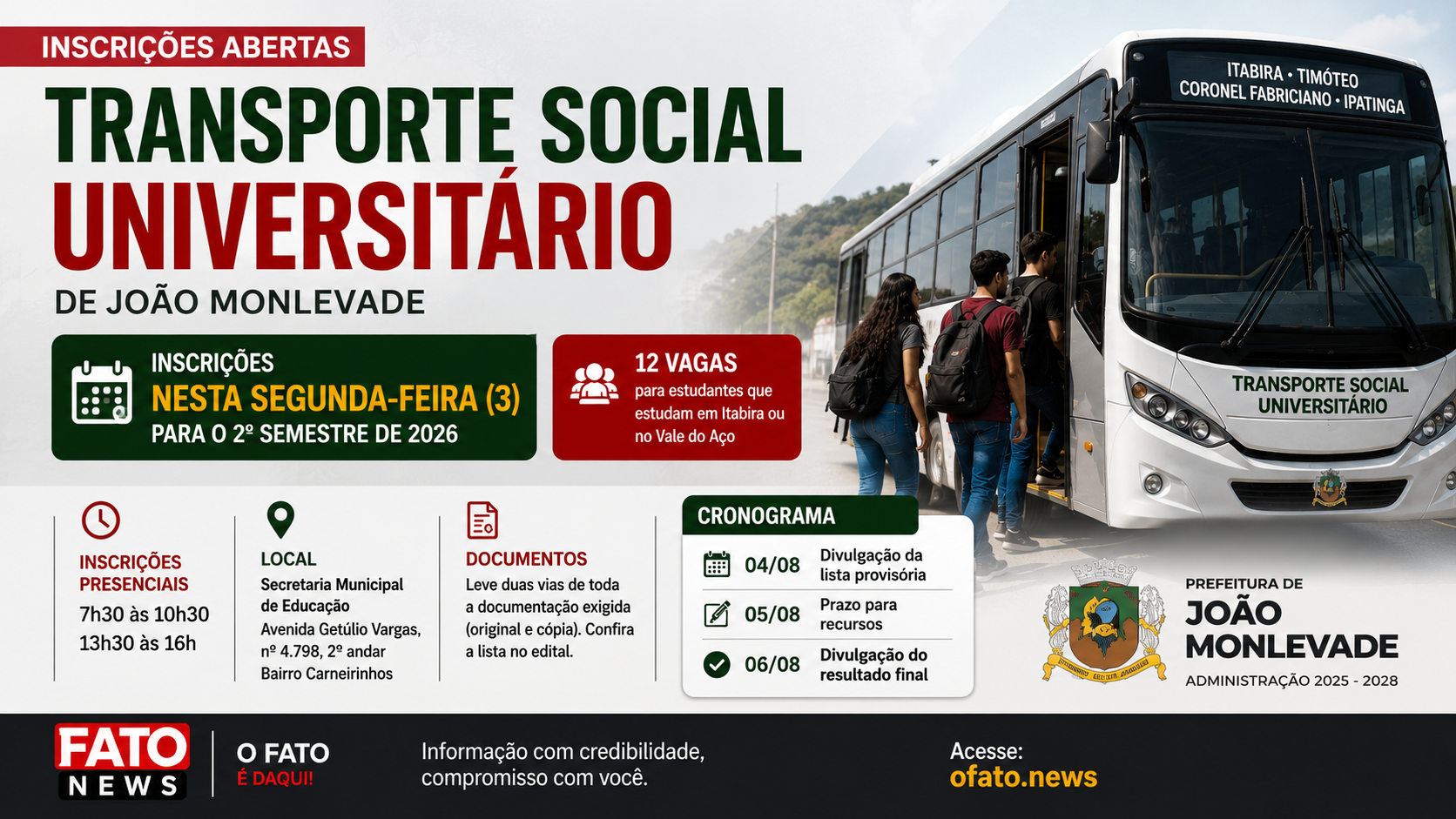 Estudantes embarcando em ônibus do Transporte Social Universitário de João Monlevade.